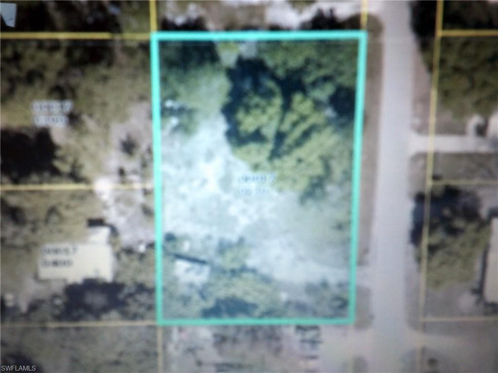 8396 Tolles DR NORTH FORT MYERS, FL 33917
