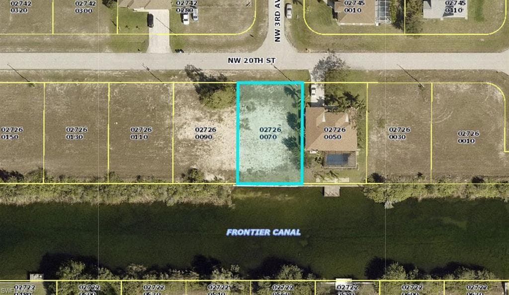212 NW 20th ST CAPE CORAL, FL 33993