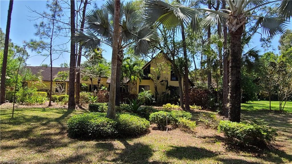 704 SW 6th ST CAPE CORAL, FL 33991
