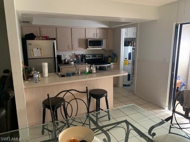 2321 6th LN A-B CAPE CORAL, FL 33990