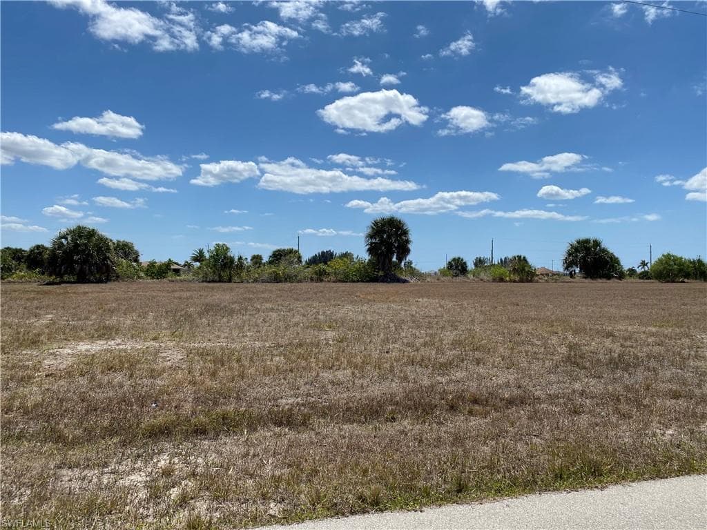 4512 NW 36th ST CAPE CORAL, FL 33993