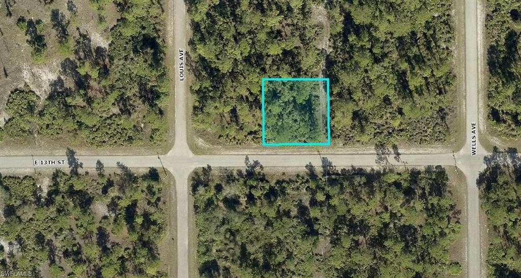 4103 E 13th ST LEHIGH ACRES, FL 33972