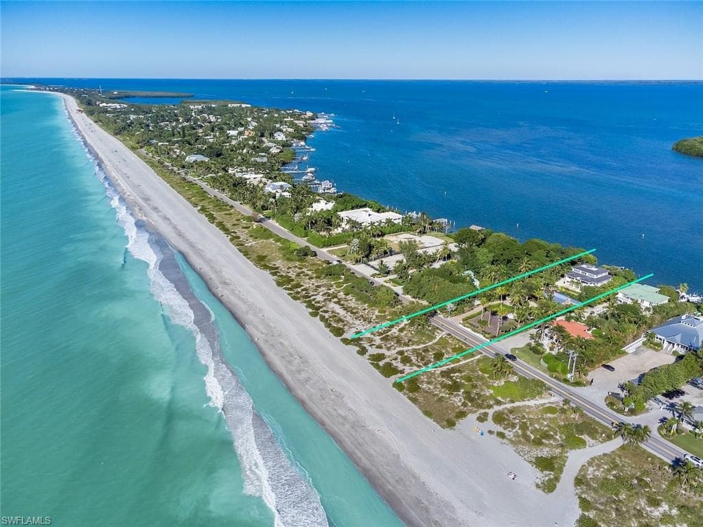 15867-15879 Captiva DR CAPTIVA, FL 33924