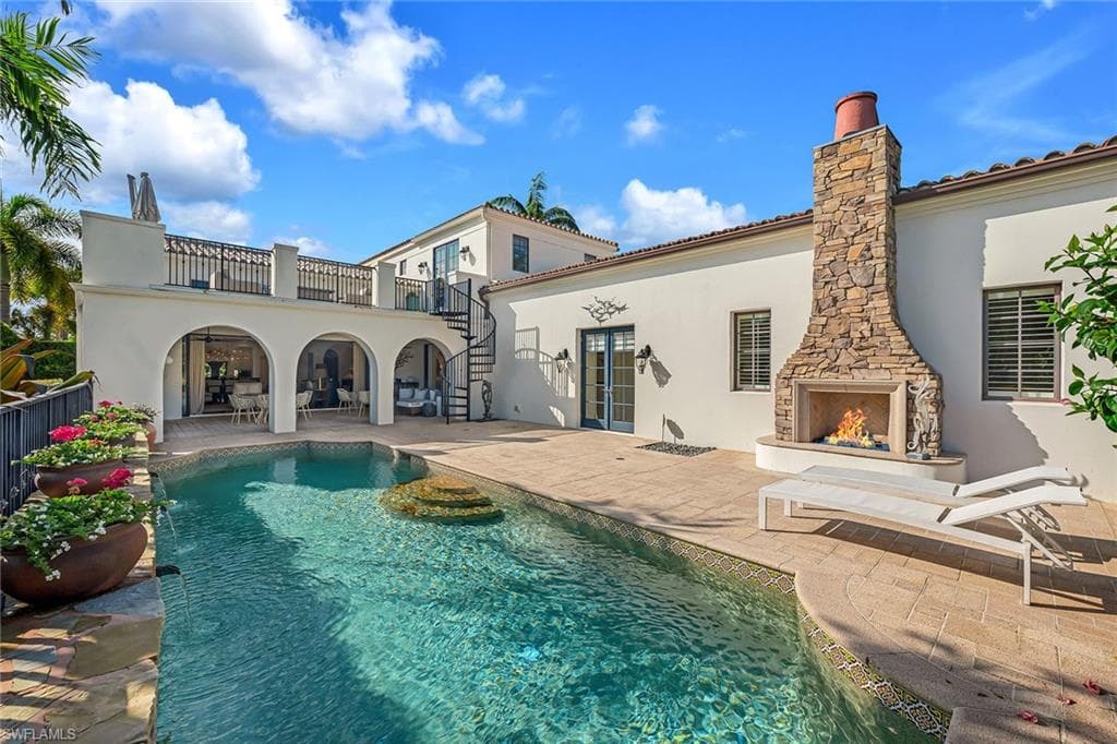 16635 Cortona LN NAPLES, FL 34110