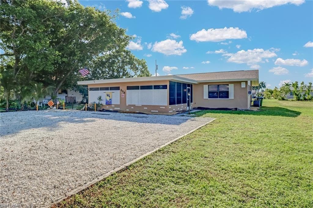 308 Tarpon DR 1-4 CAPE CORAL, FL 33904
