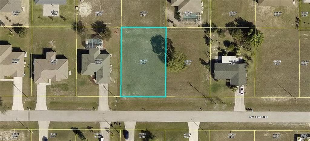 1727 NW 18th TER CAPE CORAL, FL 33993