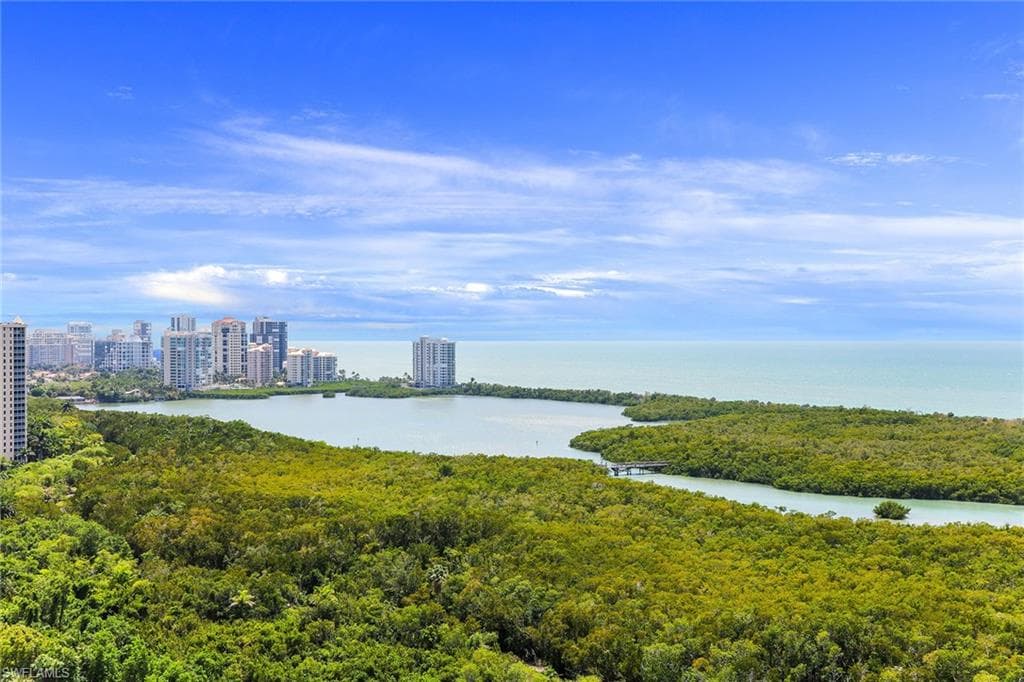 6001 Pelican Bay BLVD G NAPLES, FL 34108