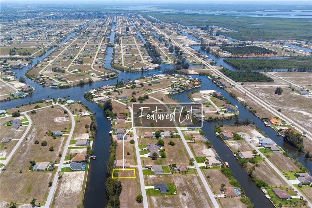 2339 NW 38th AVE CAPE CORAL, FL 33993