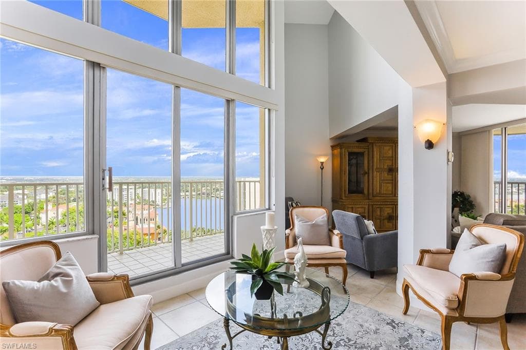4041 Gulf Shore BLVD N 1608 NAPLES, FL 34103