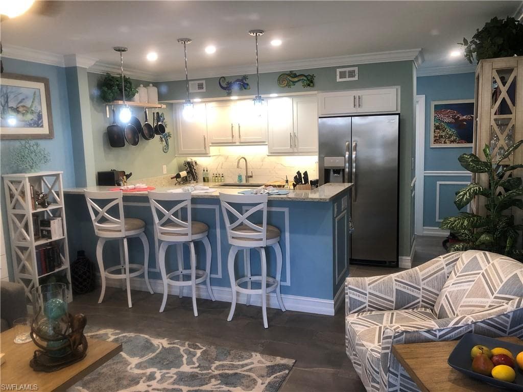 240 Collier BLVD B-3 MARCO ISLAND, FL 34145