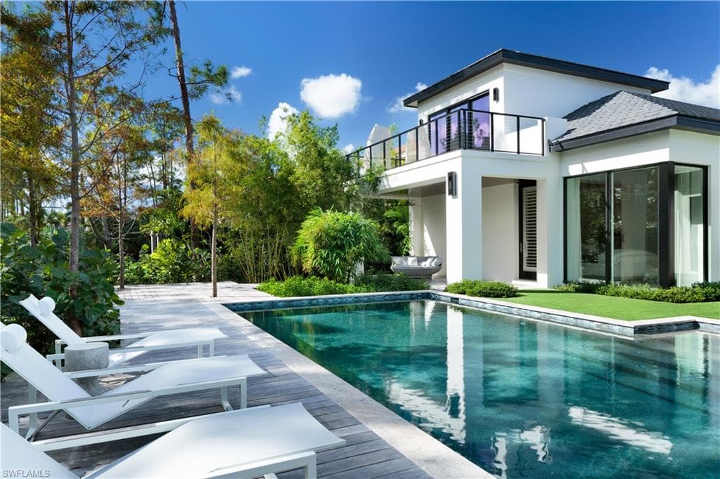 17010 Verona LN NAPLES, FL 34110