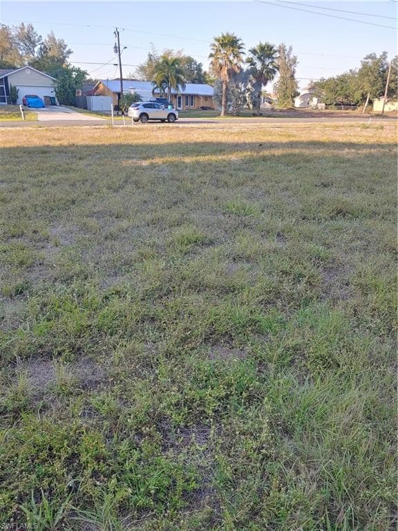 1724 SW 4th ST CAPE CORAL, FL 33991