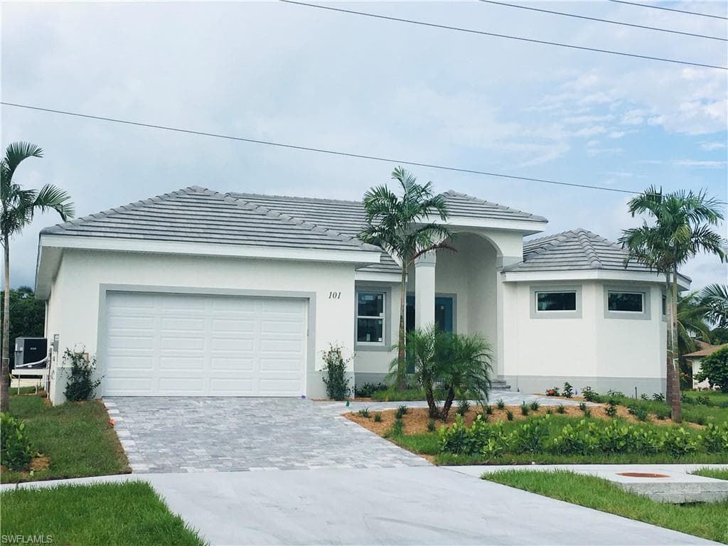 101 Bald Eagle DR MARCO ISLAND, FL 34145