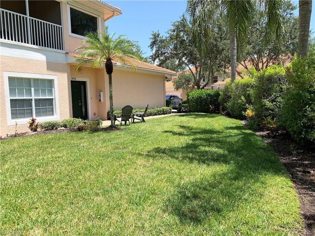 5610 Sherborn DR 201 NAPLES, FL 34110