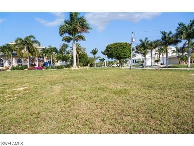 2824 SW 42nd LN CAPE CORAL, FL 33914
