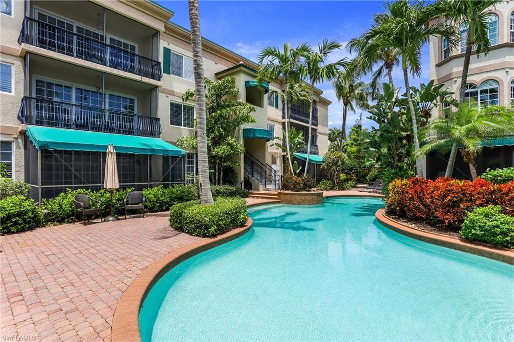 375 4th ST S 502 NAPLES, FL 34102