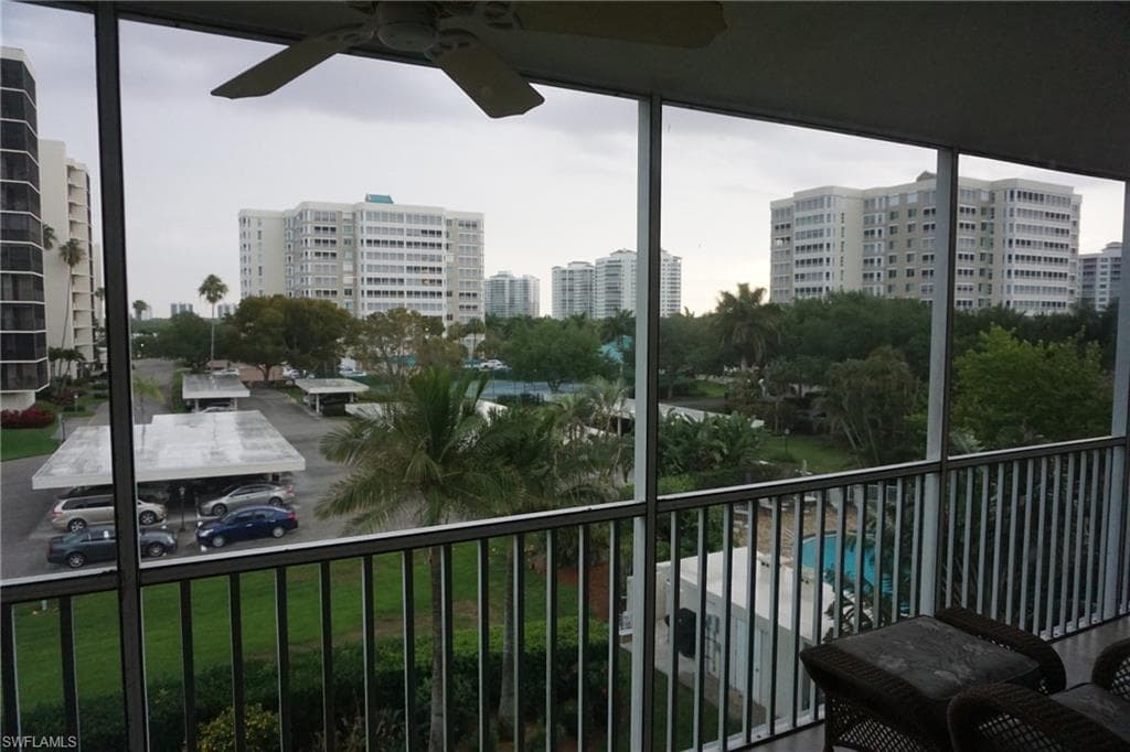 5 Bluebill AVE 408 NAPLES, FL 34108
