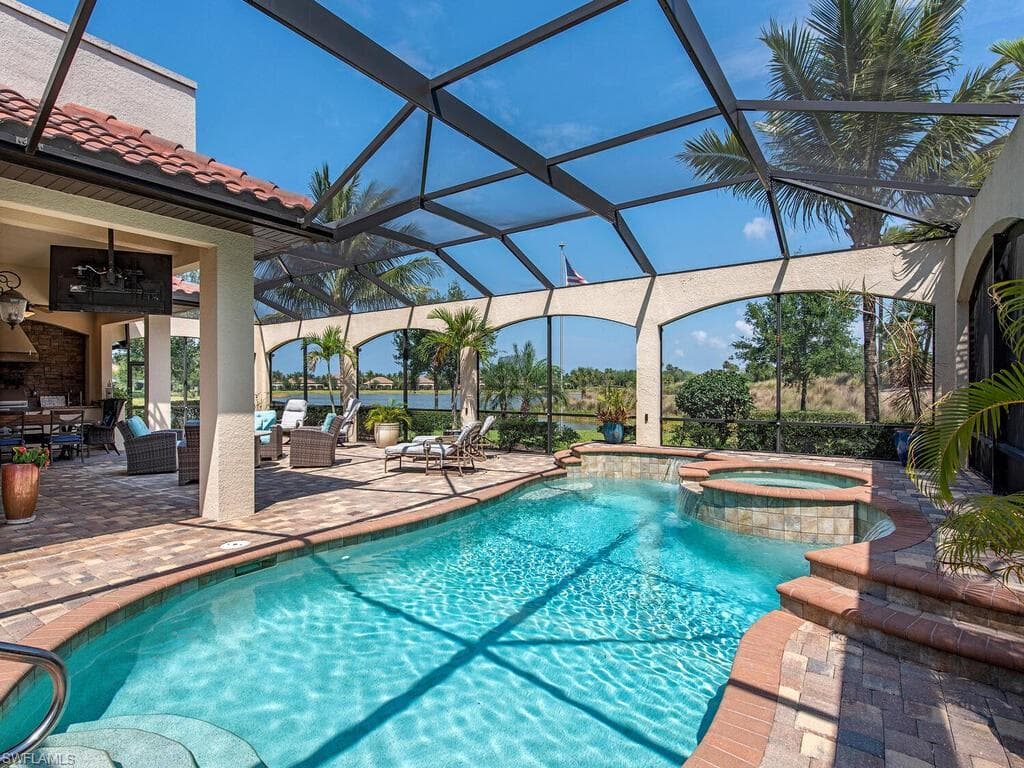 3325 Runaway LN NAPLES, FL 34114