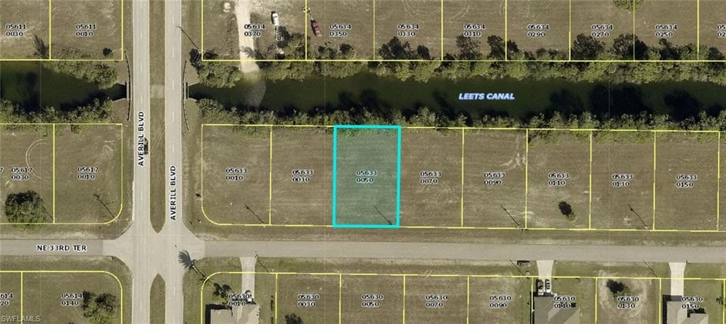 1629 NE 33rd TER CAPE CORAL, FL 33909