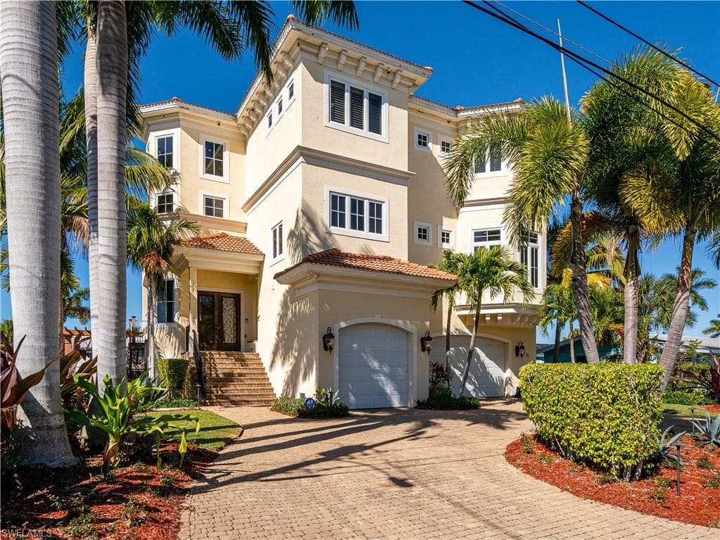 18276 Cutlass DR FORT MYERS BEACH, FL 33931