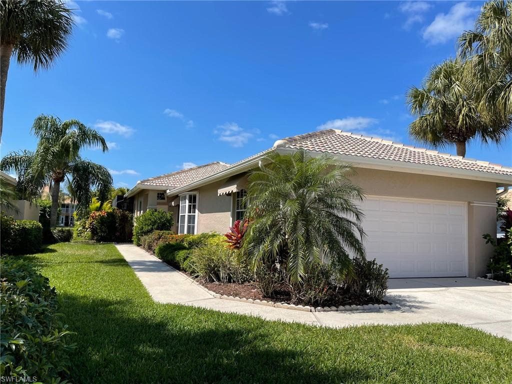 13140 Southampton DR BONITA SPRINGS, FL 34135