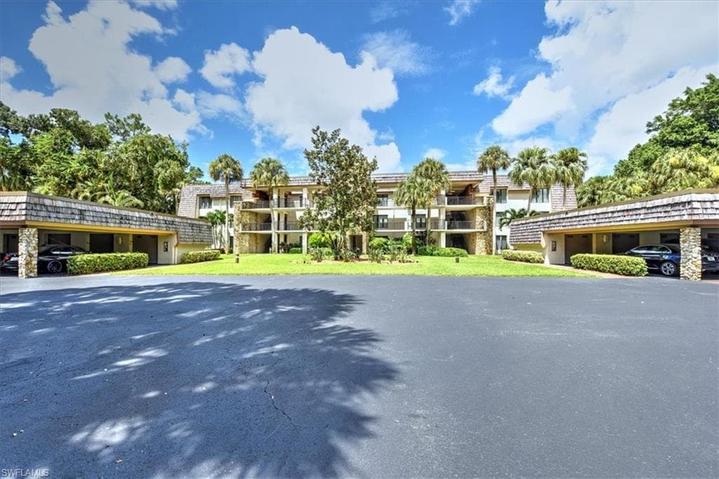 108 Wilderness DR 133 NAPLES, FL 34105