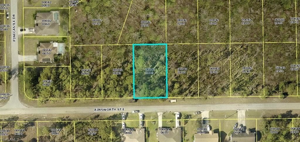 1071 Ainsworth ST E LEHIGH ACRES, FL 33974