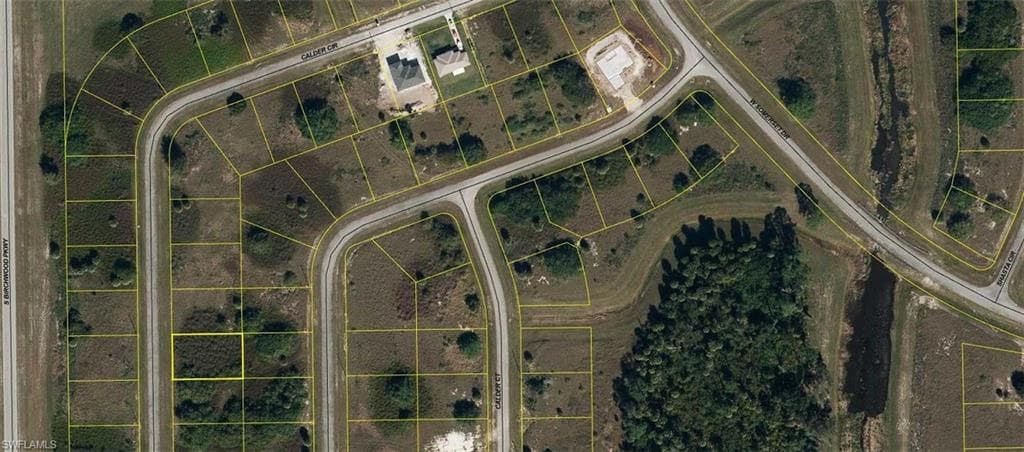 7028 Calder CIR LABELLE, FL 33935