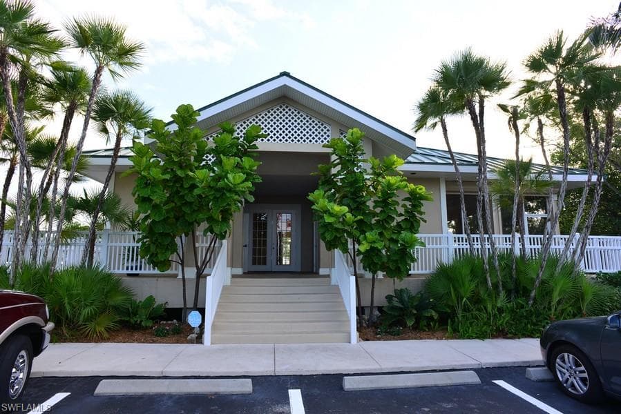 5025 Bonita Beach RD BONITA SPRINGS, FL 34134
