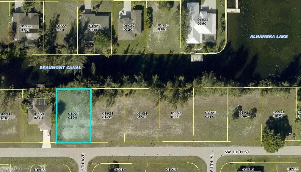 601 SW 13th ST CAPE CORAL, FL 33991
