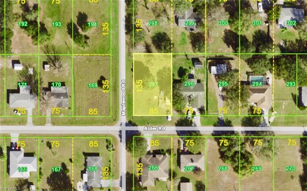 2214 Maplewood RD PUNTA GORDA, FL 33982
