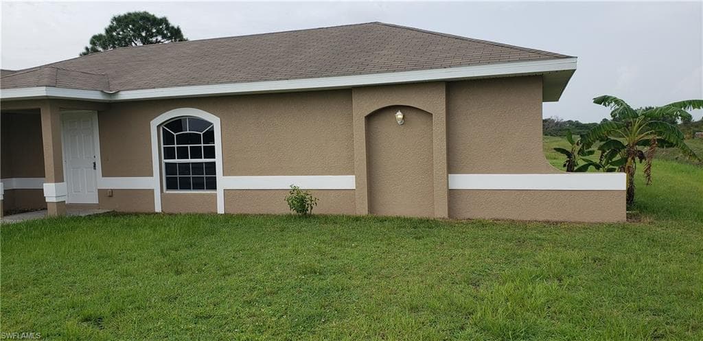 2900 73rd ST W LEHIGH ACRES, FL 33971
