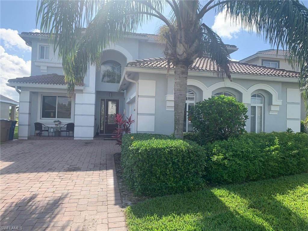 10417 Canal Brook LN LEHIGH ACRES, FL 33936