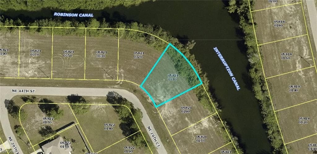 4317 NE 20th CT CAPE CORAL, FL 33909