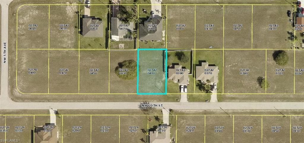 403 NW 20th ST CAPE CORAL, FL 33993