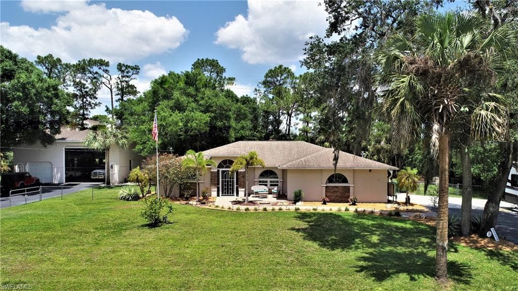 17870 Leetana RD NORTH FORT MYERS, FL 33917