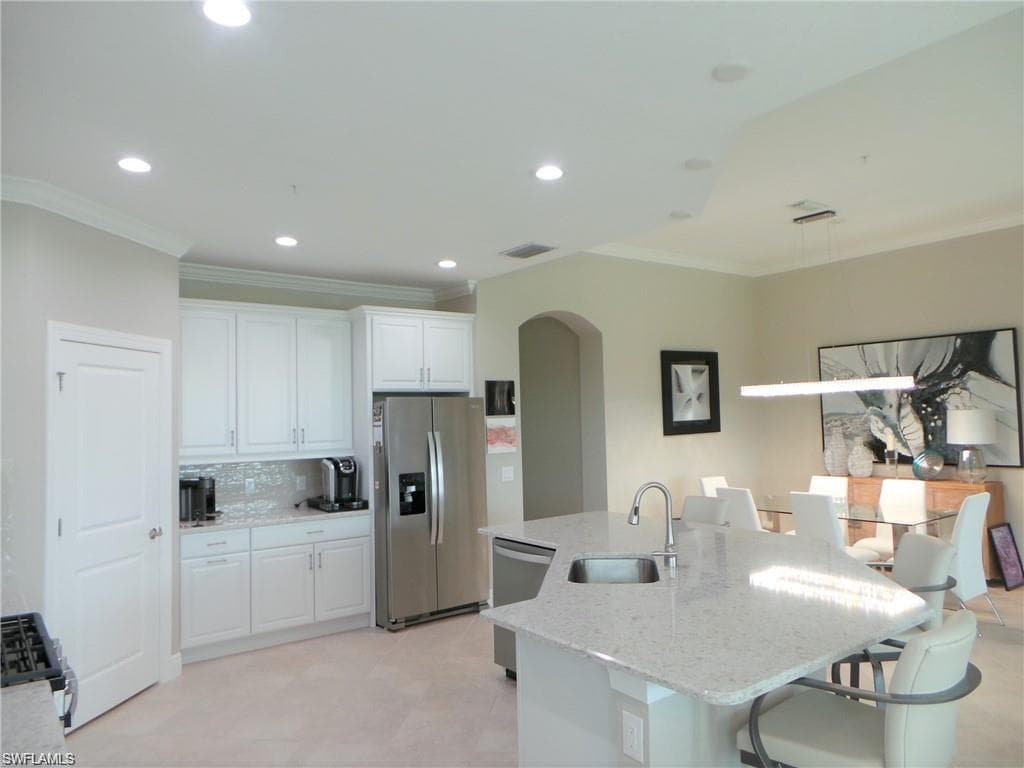 2145 Frangipani CIR 5-202 NAPLES, FL 34120
