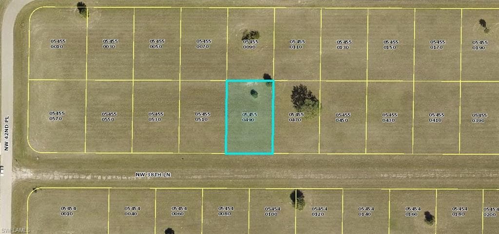 4125 NW 38th LN CAPE CORAL, FL 33993