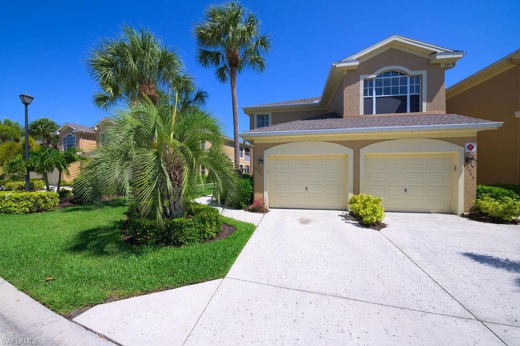 22902 Lone Oak DR ESTERO, FL 33928