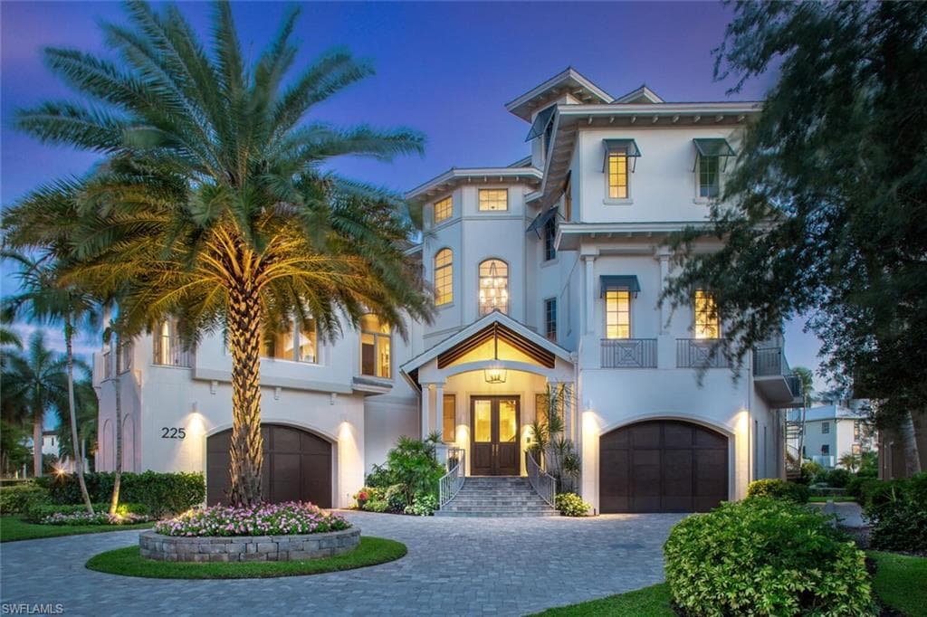 225 Barefoot Beach BLVD BONITA SPRINGS, FL 34134
