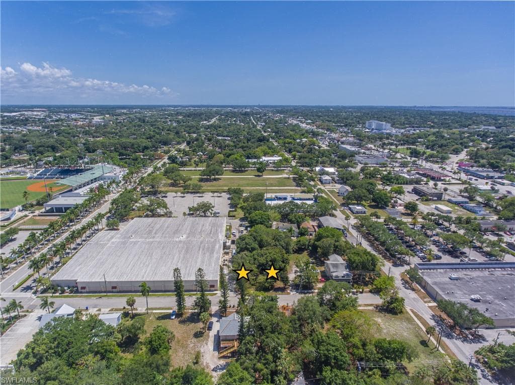 2122 Hoople ST FORT MYERS, FL 33901