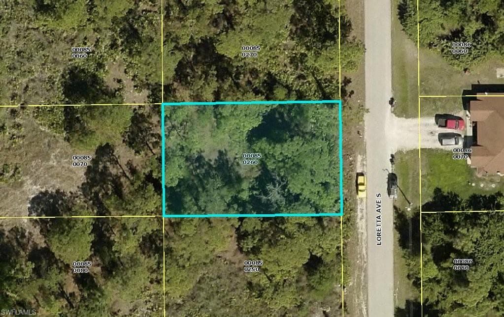 460 Loretta AVE S LEHIGH ACRES, FL 33974