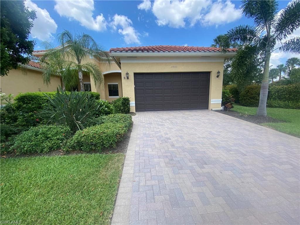 11800 Five Waters CIR FORT MYERS, FL 33913