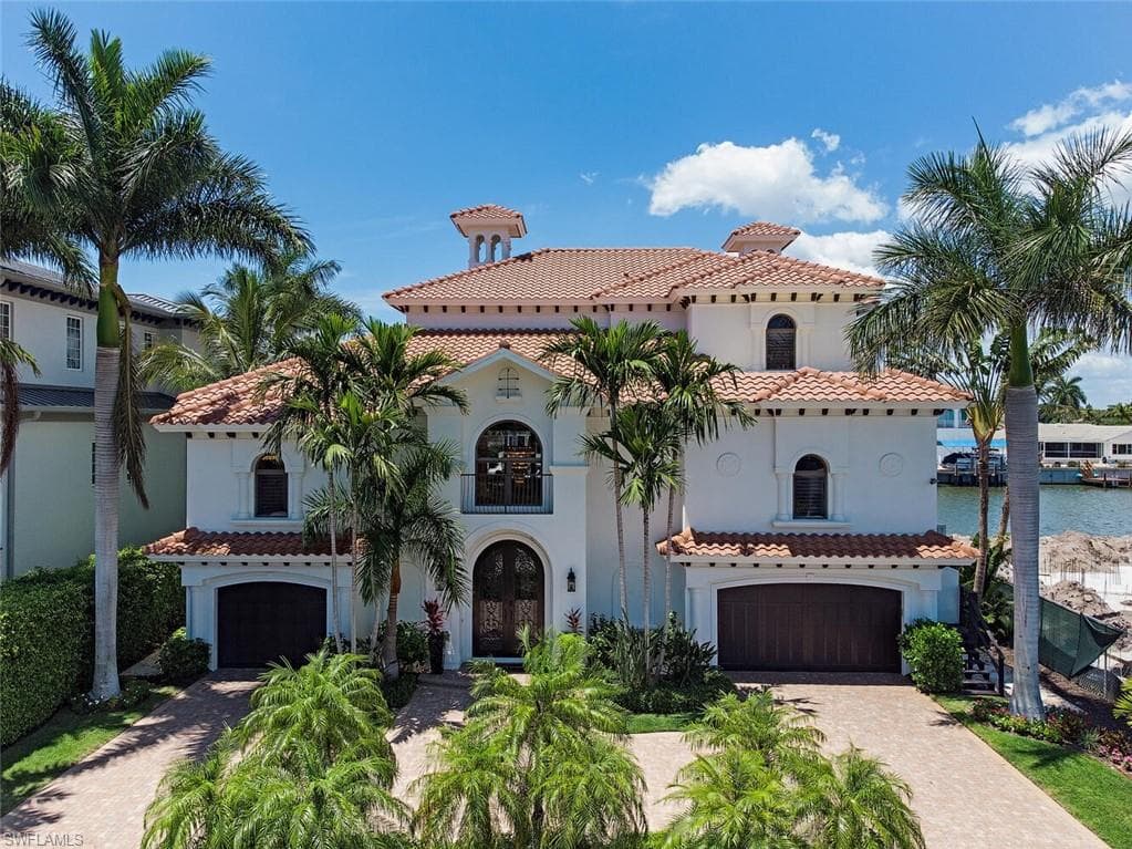 403 Seabee AVE NAPLES, FL 34108