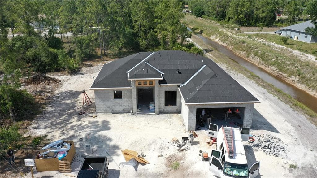 3700 39th ST SW LEHIGH ACRES, FL 33976