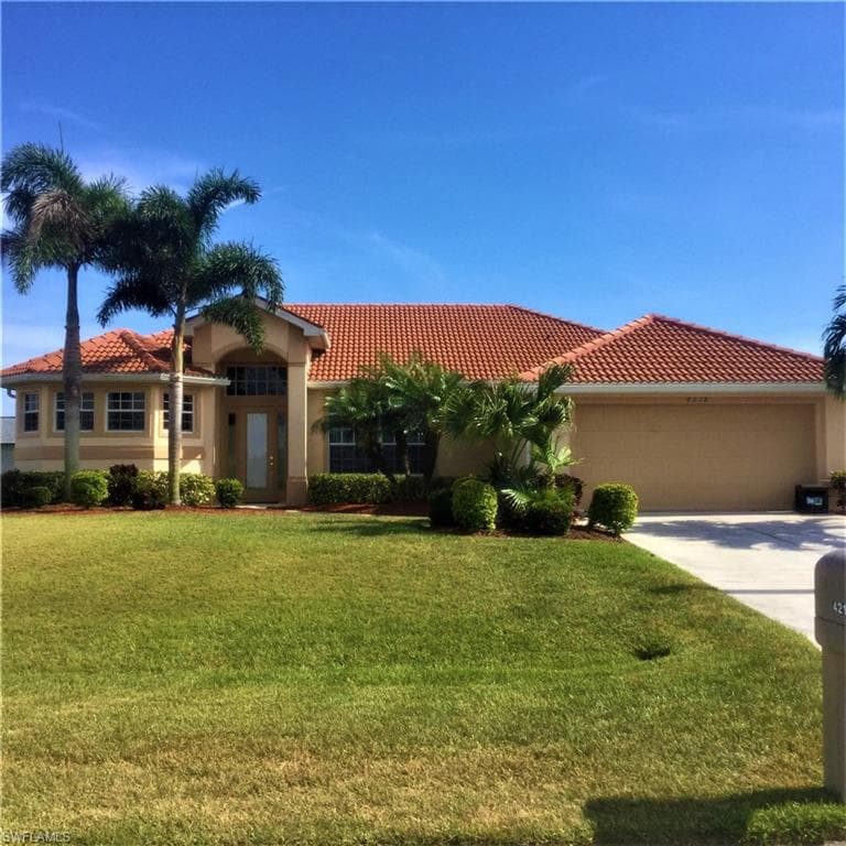4218 NW 32nd ST CAPE CORAL, FL 33993
