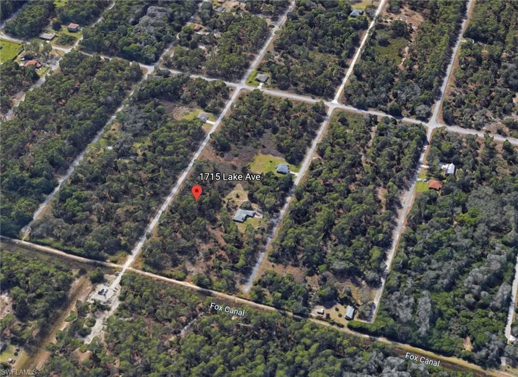 1715 Lake AVE LEHIGH ACRES, FL 33972