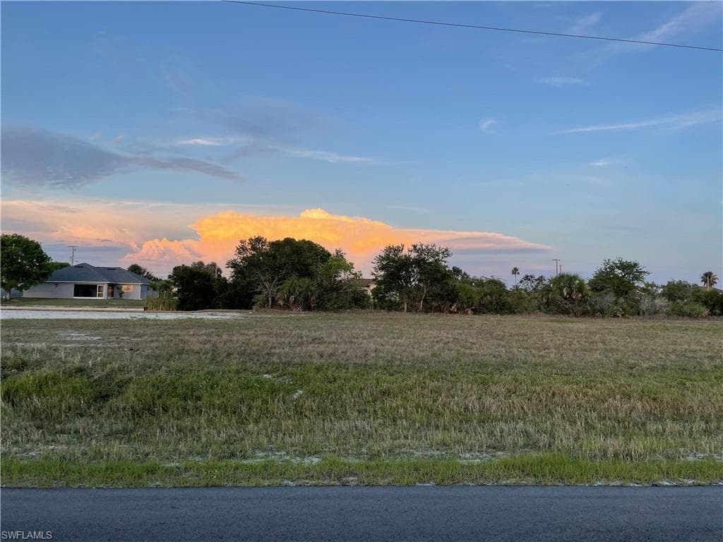 343 SW 31st AVE CAPE CORAL, FL 33991