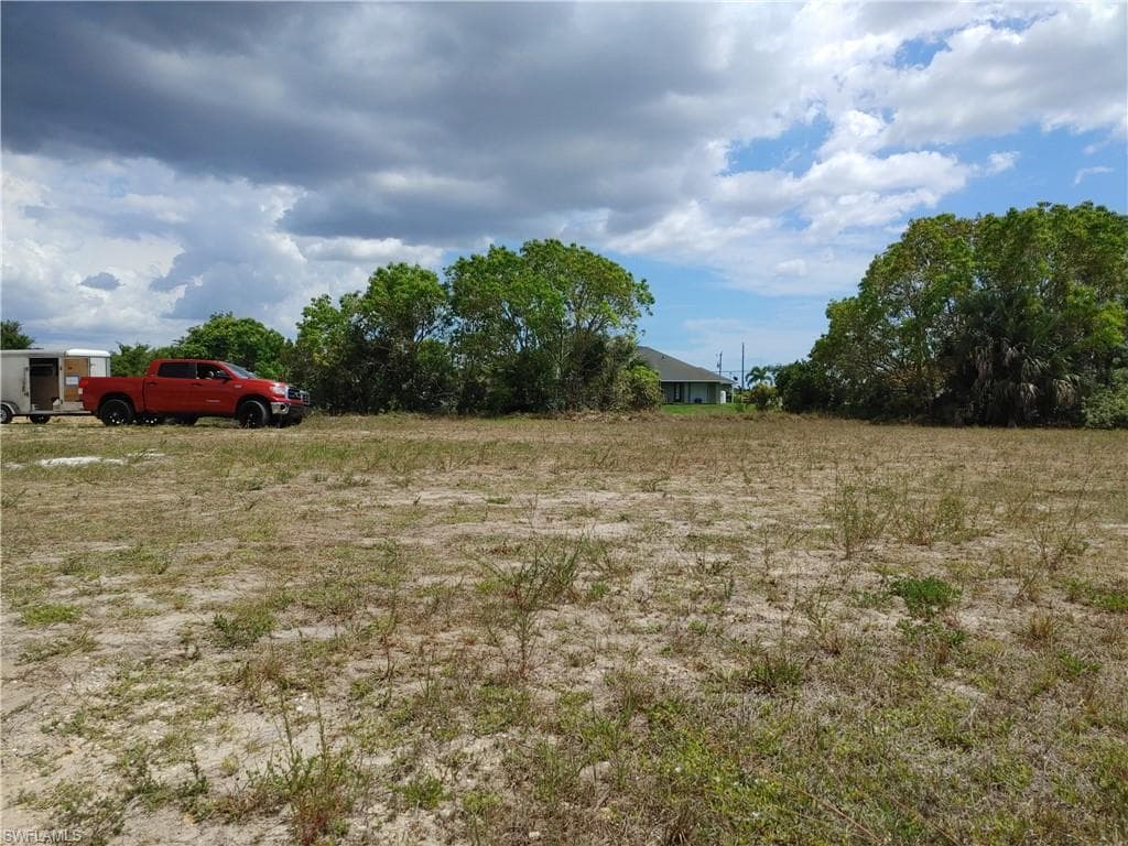 26 NE 6th ST CAPE CORAL, FL 33909
