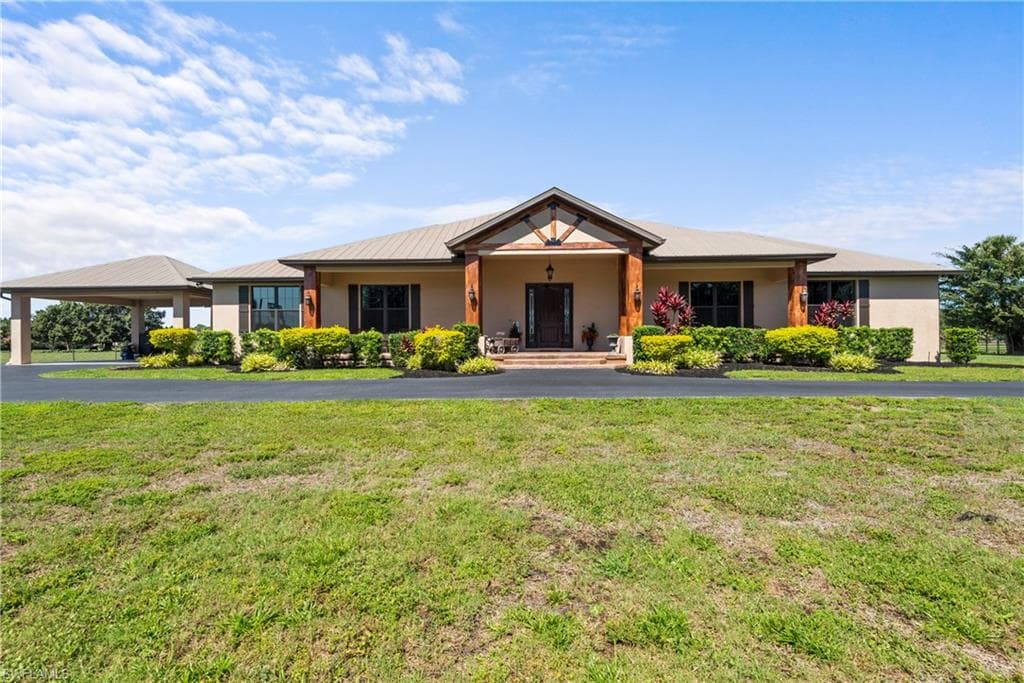 5180 Neal RD FORT MYERS, FL 33905